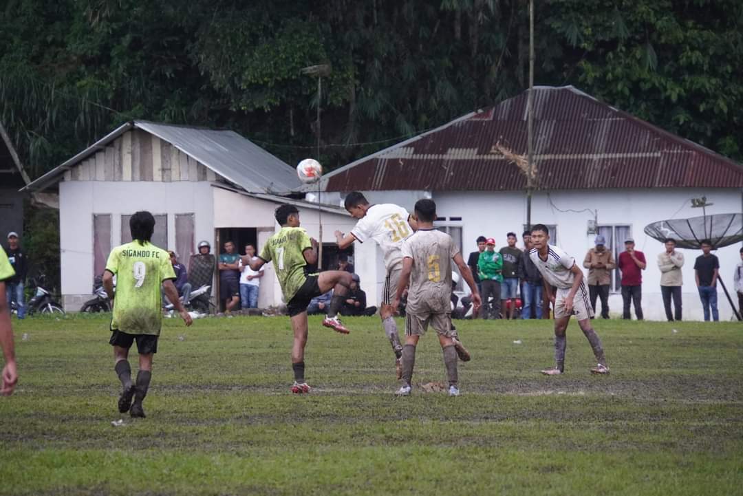 Partai laga Sigando vs Gantiang berkesudahan dengan skor 1-1, Rabu  (11/9/2024) . di lapangan Gunuang Sejati